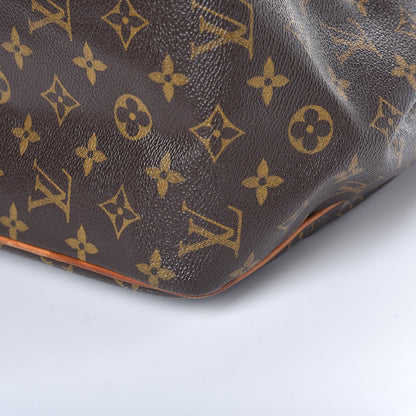 Louis Vuitton Monogram Batignolles Vertical 18 of 18
