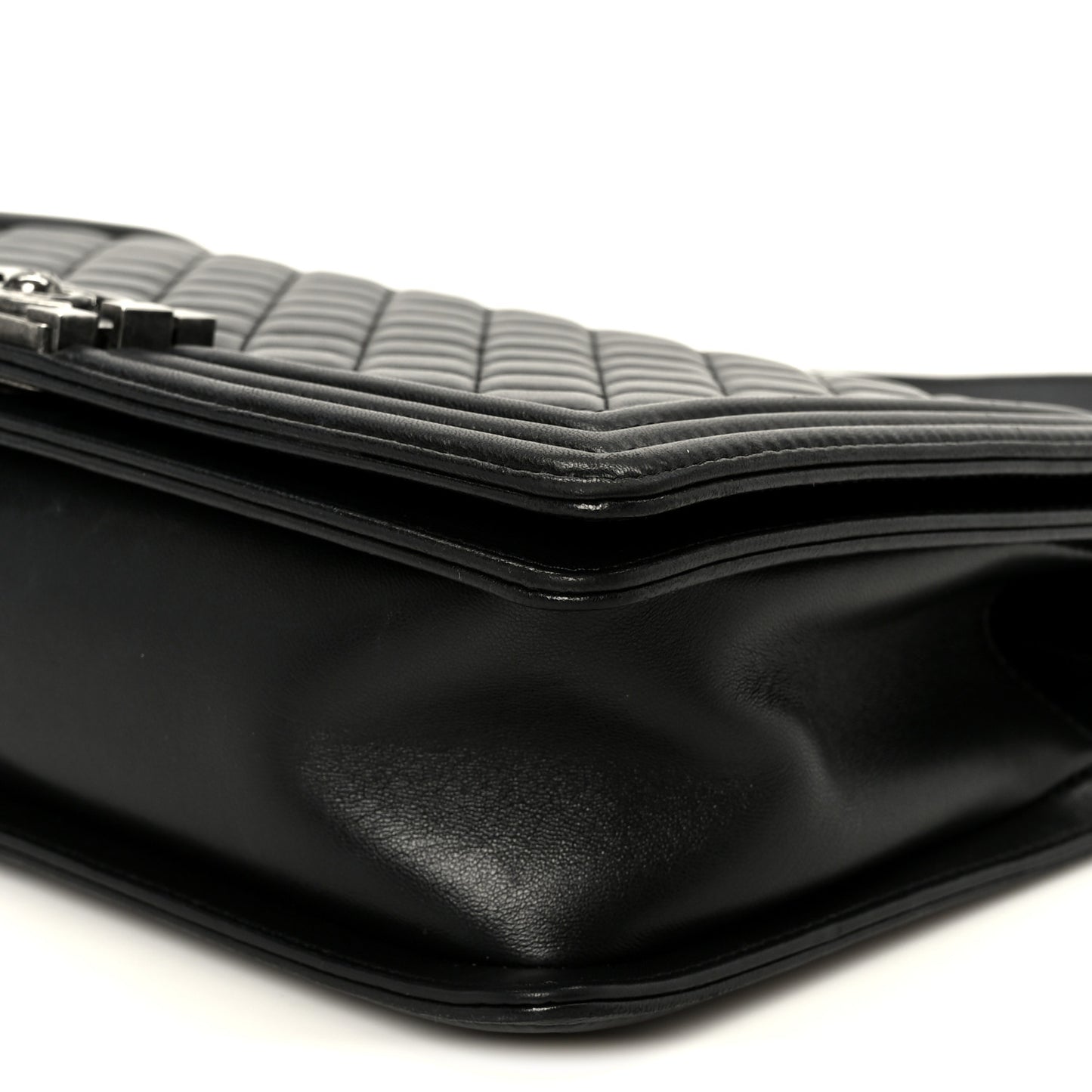 Calfskin Quilted New Medium Boy Flap Black