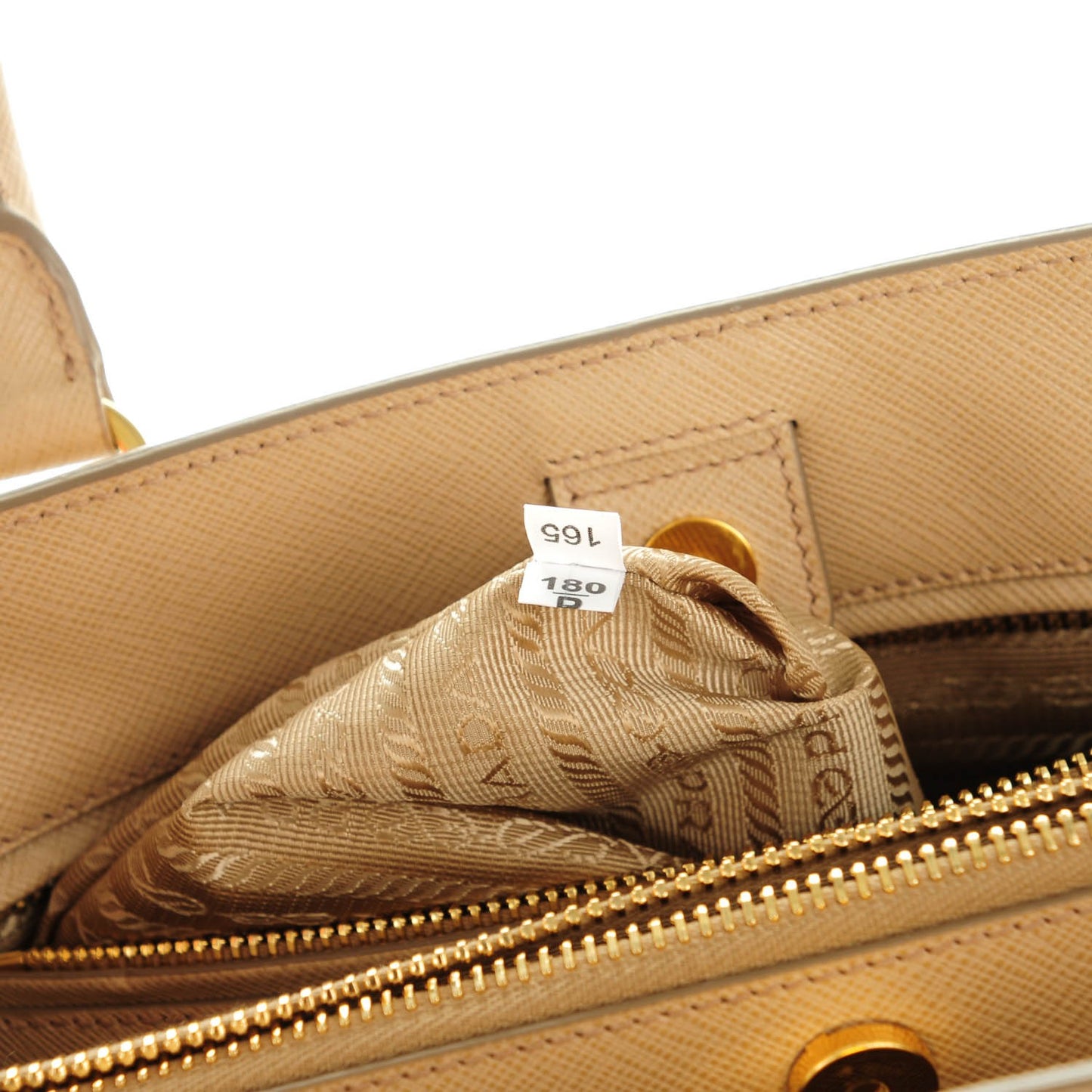 Saffiano Lux Medium Tote Sabbia