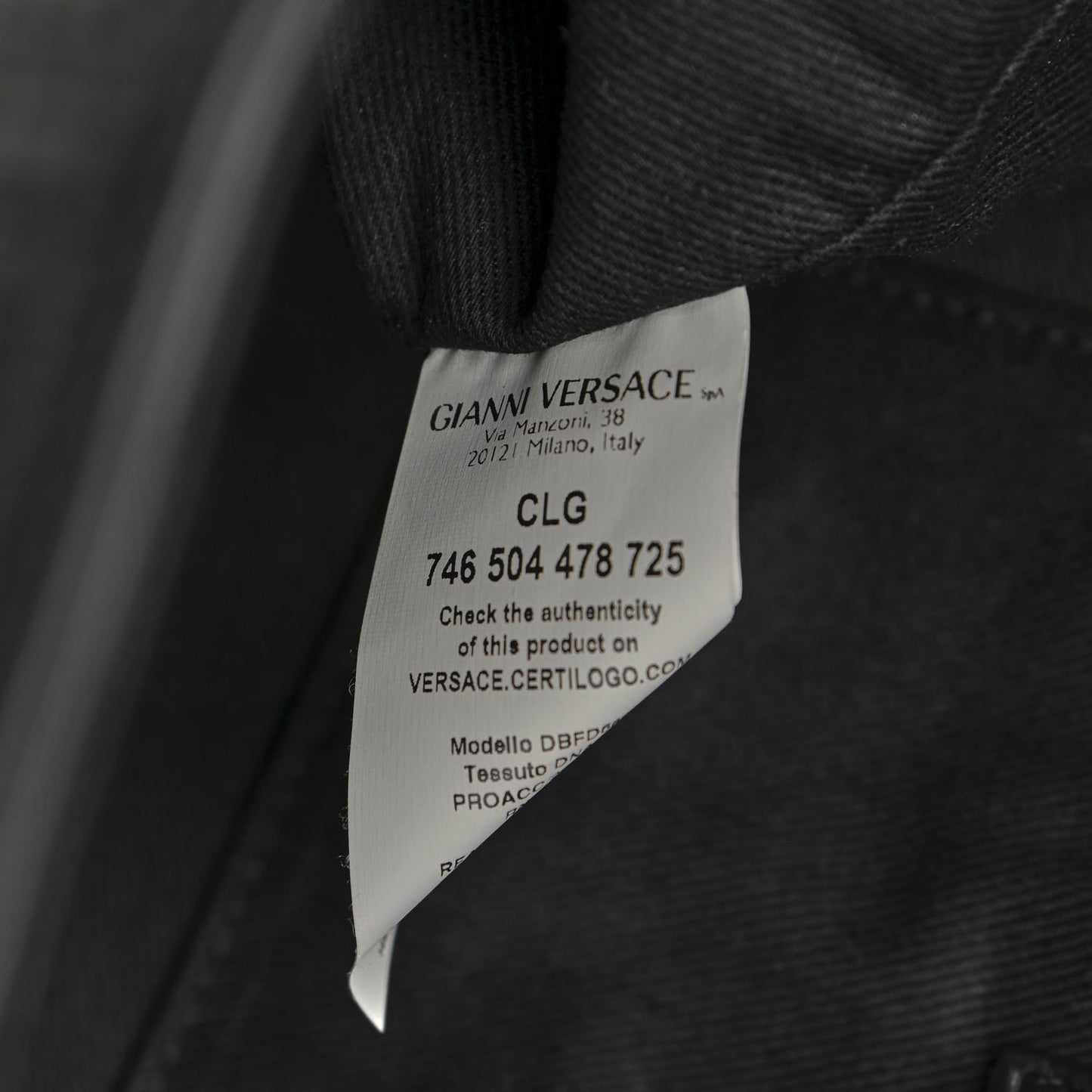 Calfskin Icon Quilted Flap Black