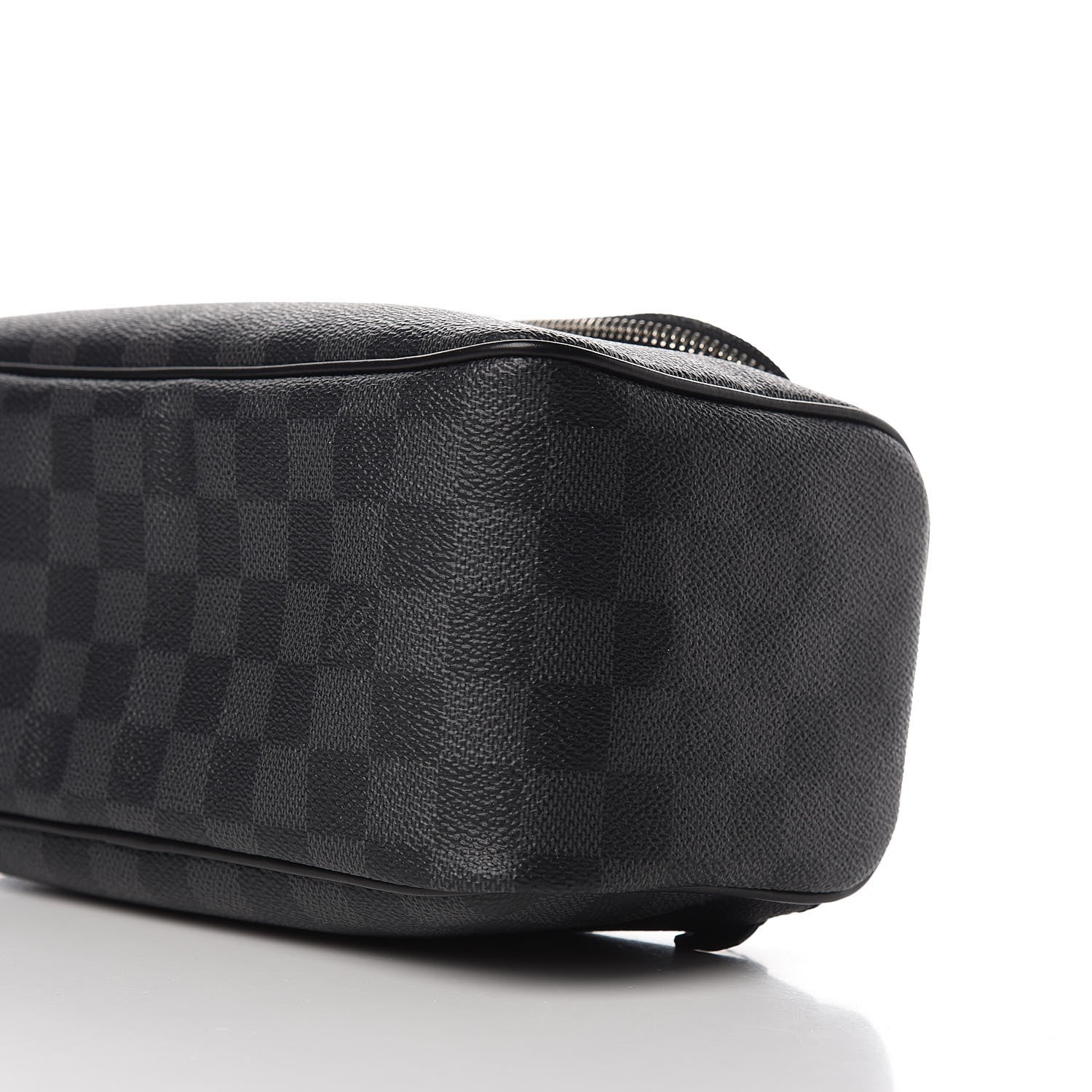 Louis Vuitton Damier Graphite Toiletry Pouch 6 of 10