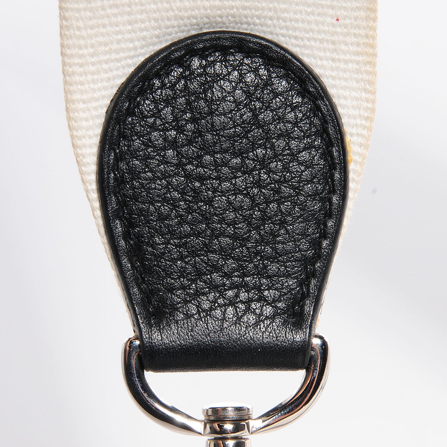 Taurillon Clemence Evelyne GM Blanc Noir