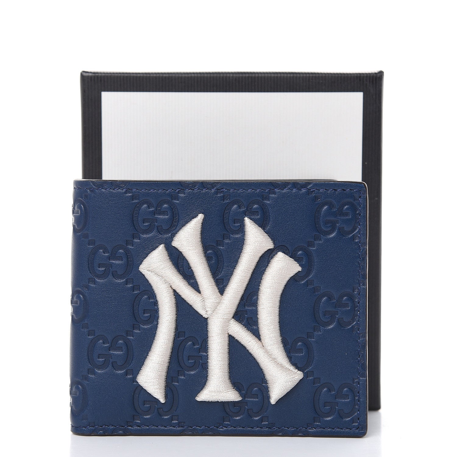 Gucci X MLB Guccissima Signature NY Yankees Embroidered Bi-Fold Wallet Royale Ivory 9 of 9