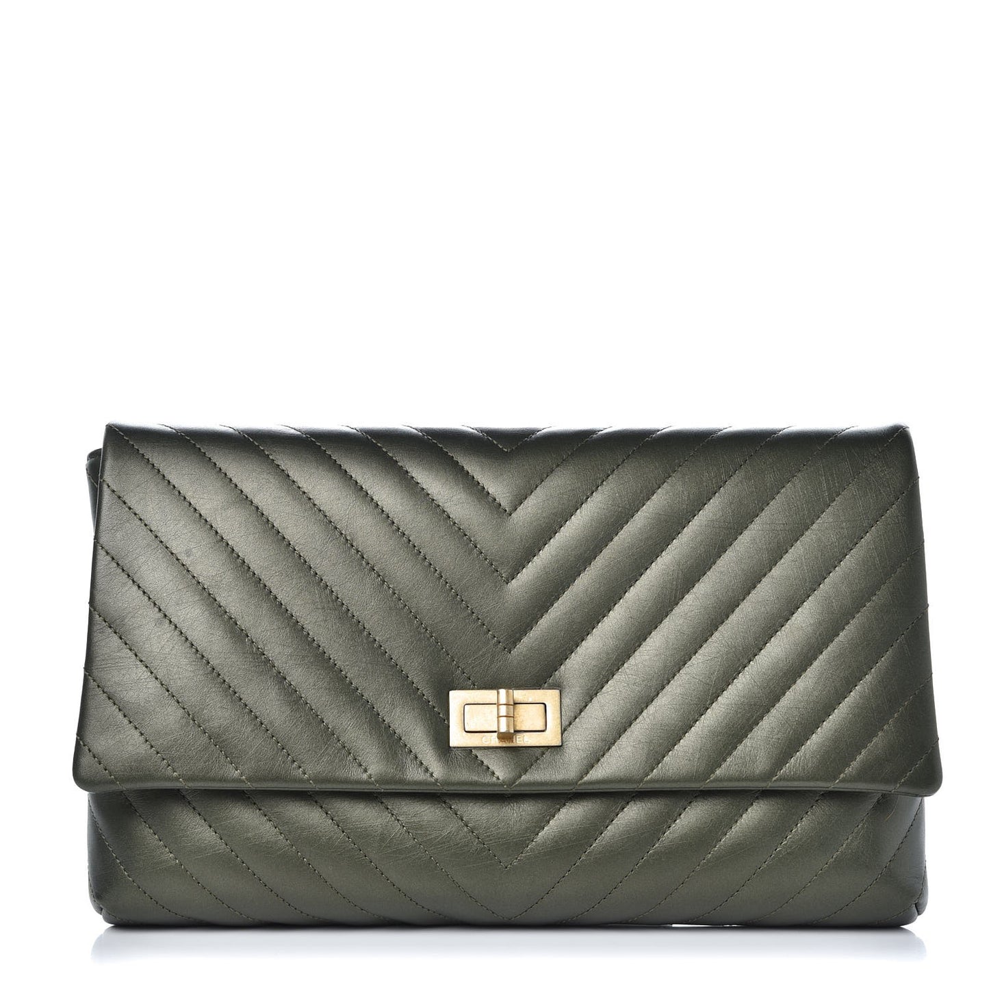 Aged Calfskin Chevron Quilted Reissue 2.55 Clutch Green
