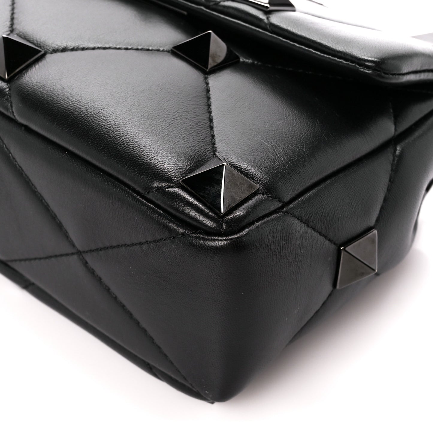 Nappa Monochrome Medium Roman Stud Shoulder Bag Black
