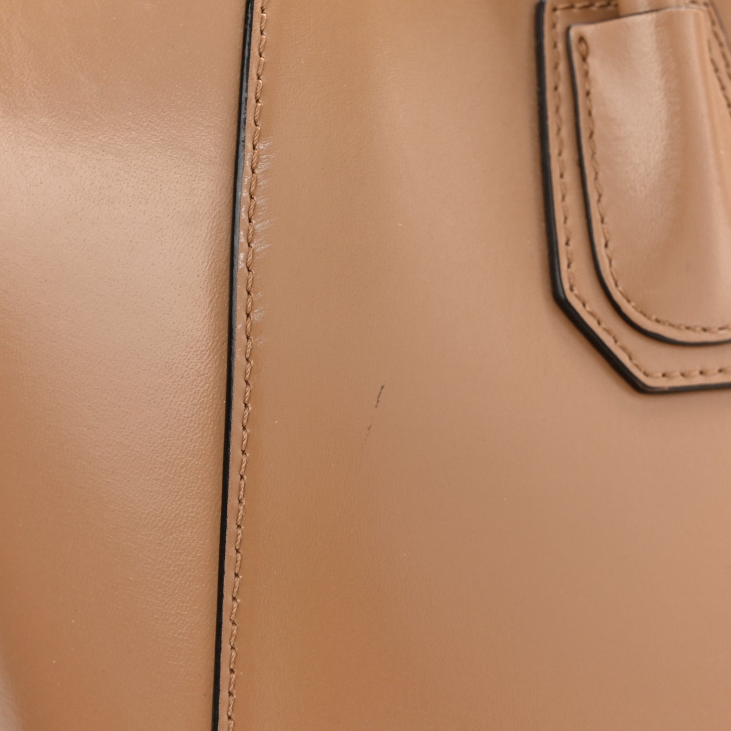 Shiny Lord Calfskin Medium Antigona Dark Beige