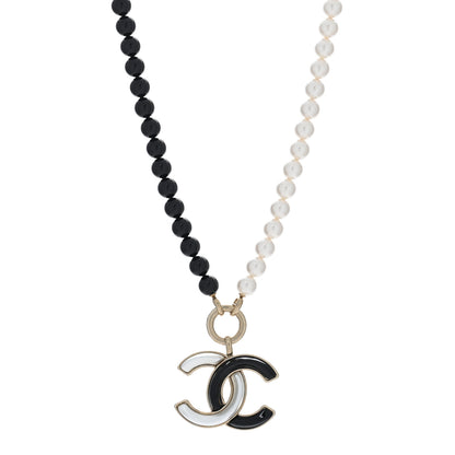 Chanel Pearl Beaded CC Necklace Black White 1 of 5