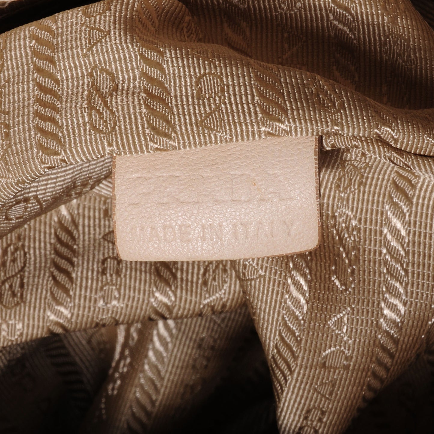 Nappa Leather Frills Tote Cera