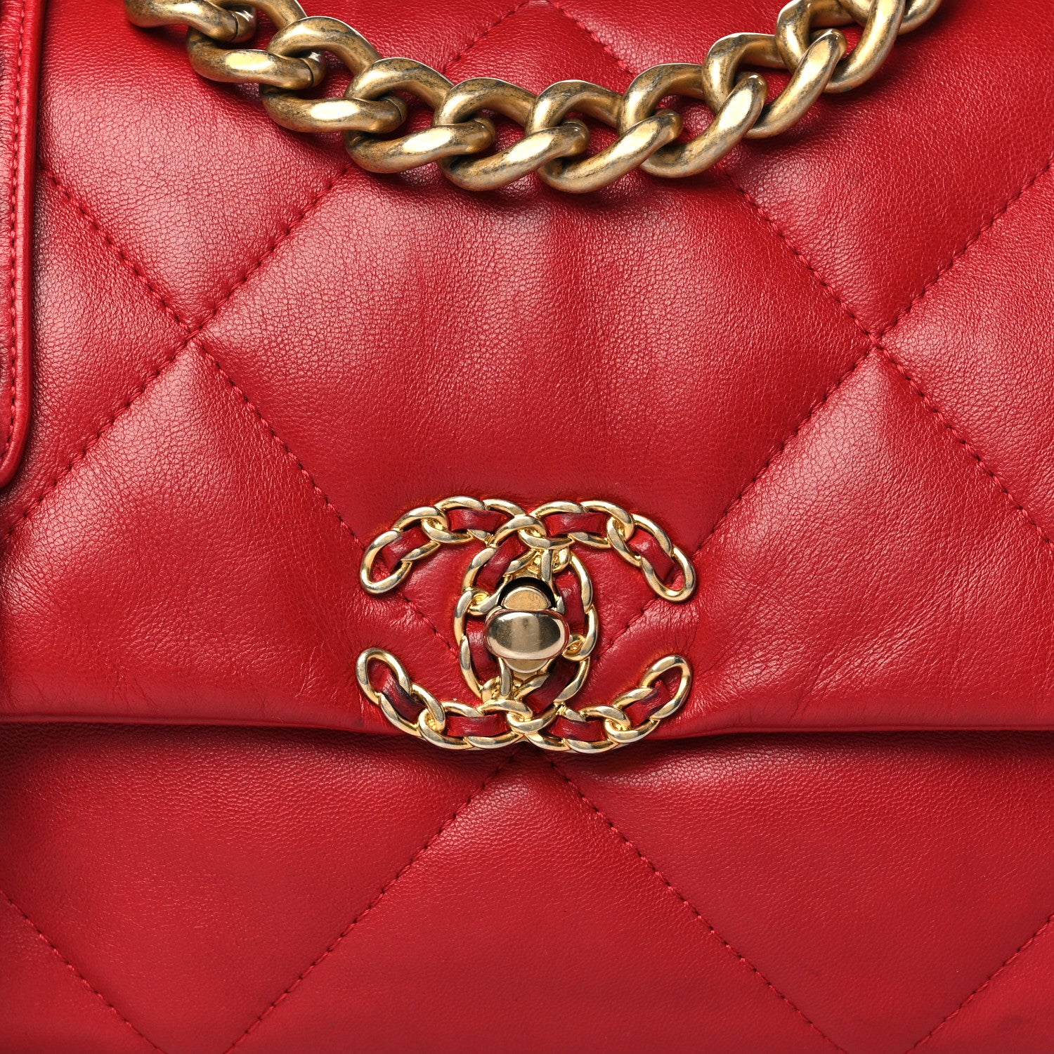 Chanel Goatskin Quilted Medium Chanel 19 Flap Red 8 of 10