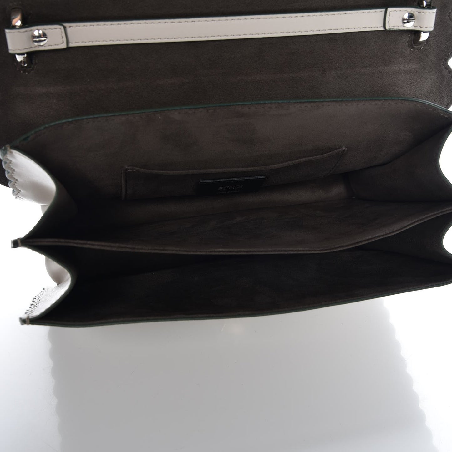 Vitello Liberty Scalloped Studded Kan I Shoulder Bag Grigio Polvere
