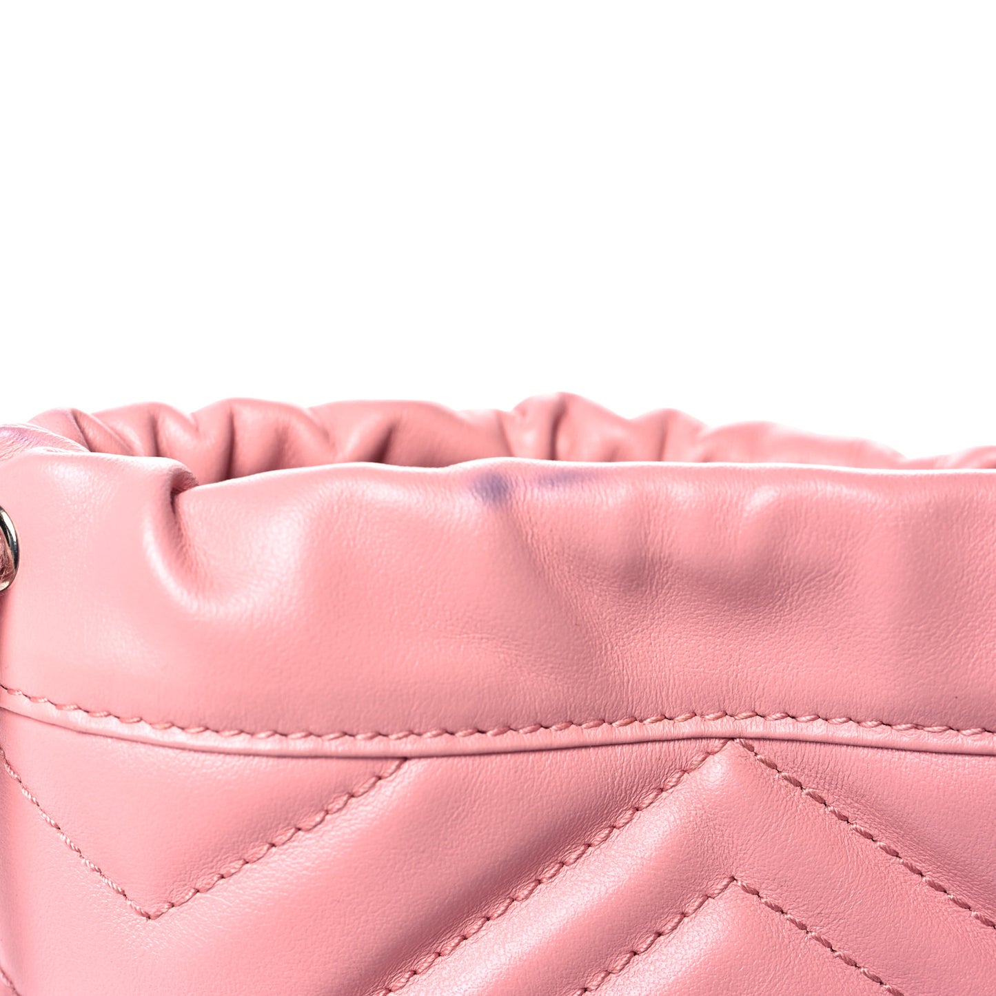 Calfskin Matelasse Mini GG Marmont 2.0 Bucket Bag Wild Rose