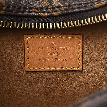 Louis Vuitton Monogram Loop 6 of 8