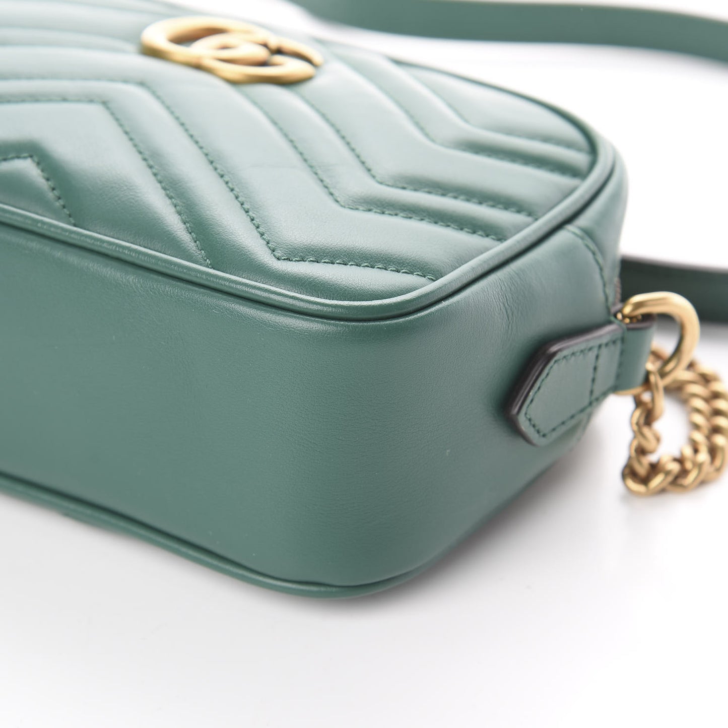Calfskin Matelasse Mini GG Marmont Chain Shoulder Bag Emerald Green