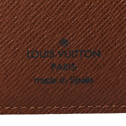 Louis Vuitton Monogram Passport Cover 6 of 6