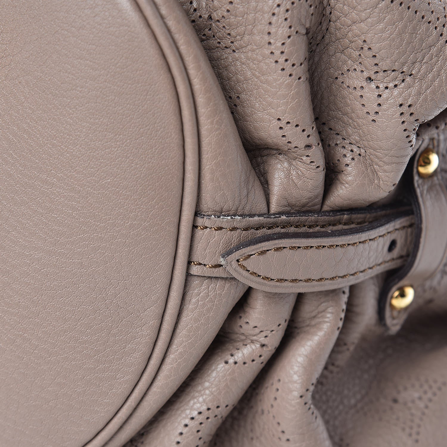Louis Vuitton Mahina L Taupe 13 of 13
