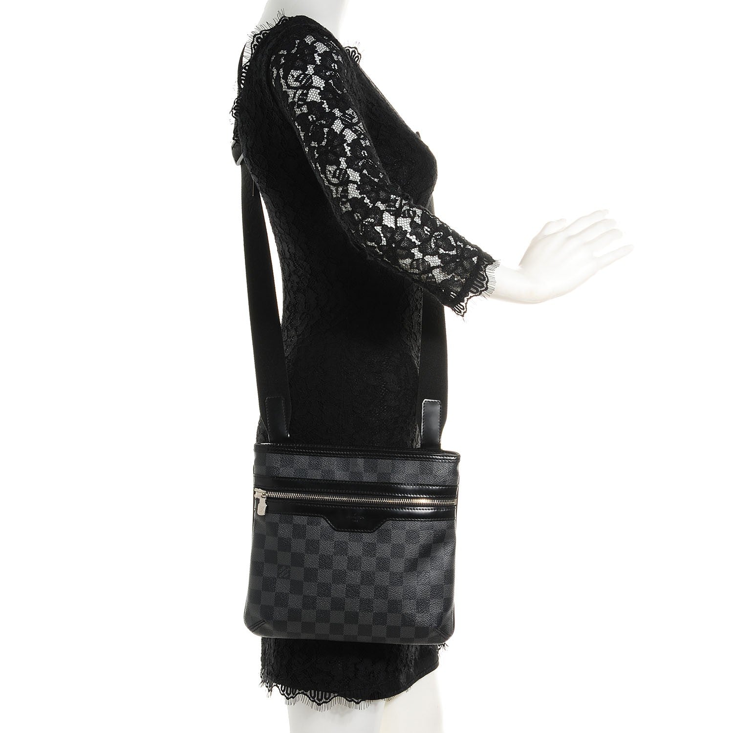 Louis Vuitton Damier Graphite Thomas 2 of 7