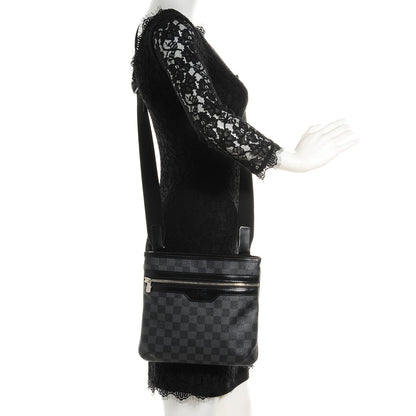 Louis Vuitton Damier Graphite Thomas 2 of 7