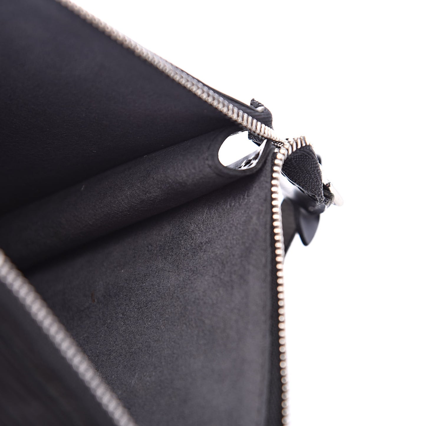 Epi Pochette Accessories 24 Black