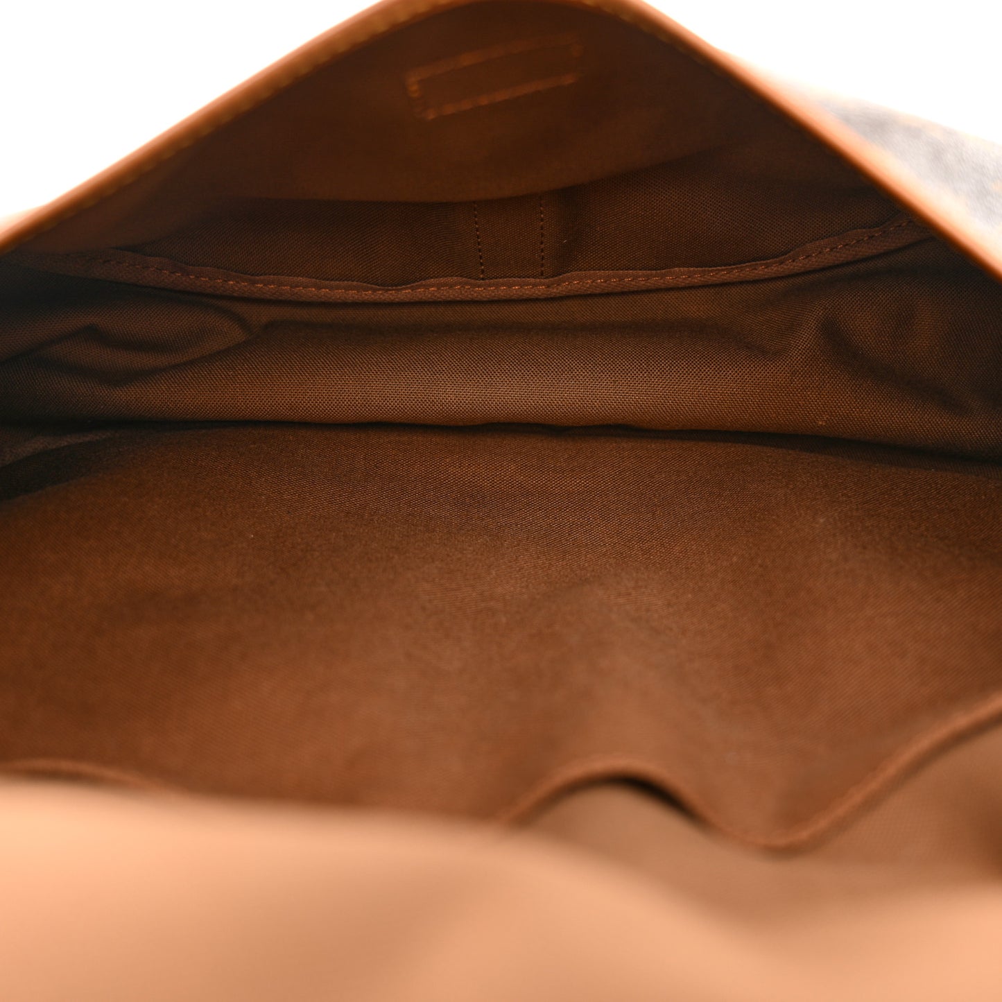 Monogram Saumur 35