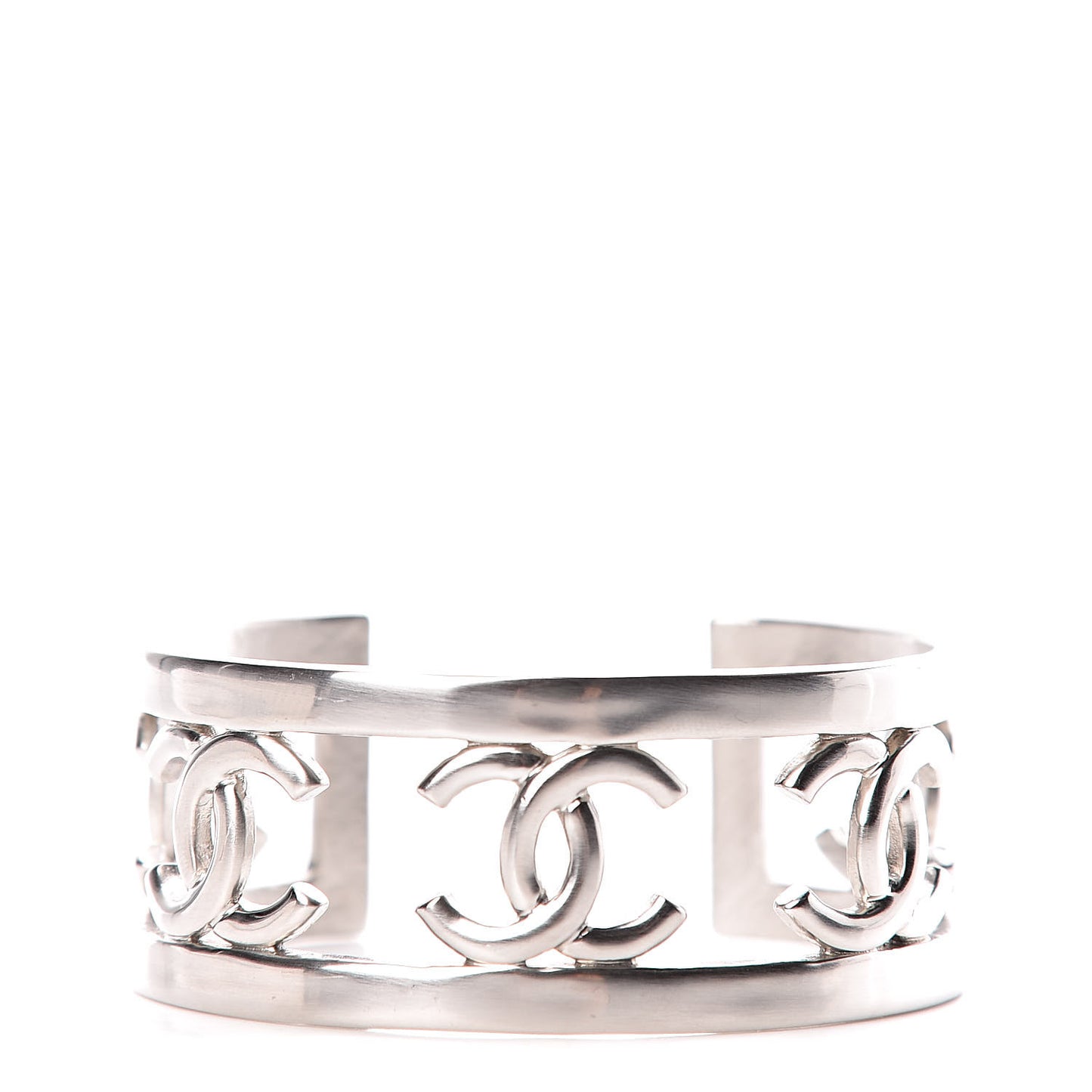 Metal CC Cuff Silver