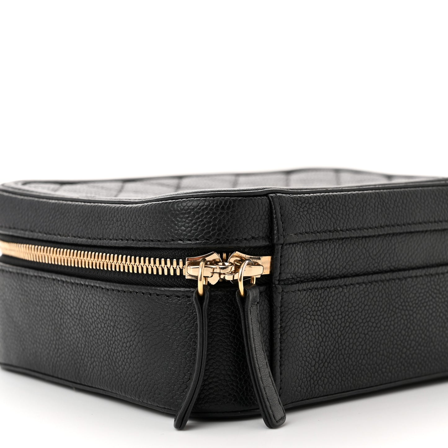 Caviar Quilted Medium CC Filigree Vanity Case Black