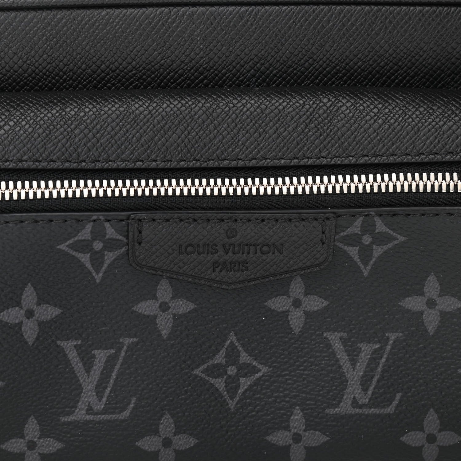 Louis Vuitton Taiga Monogram Outdoor Bumbag Black 7 of 9