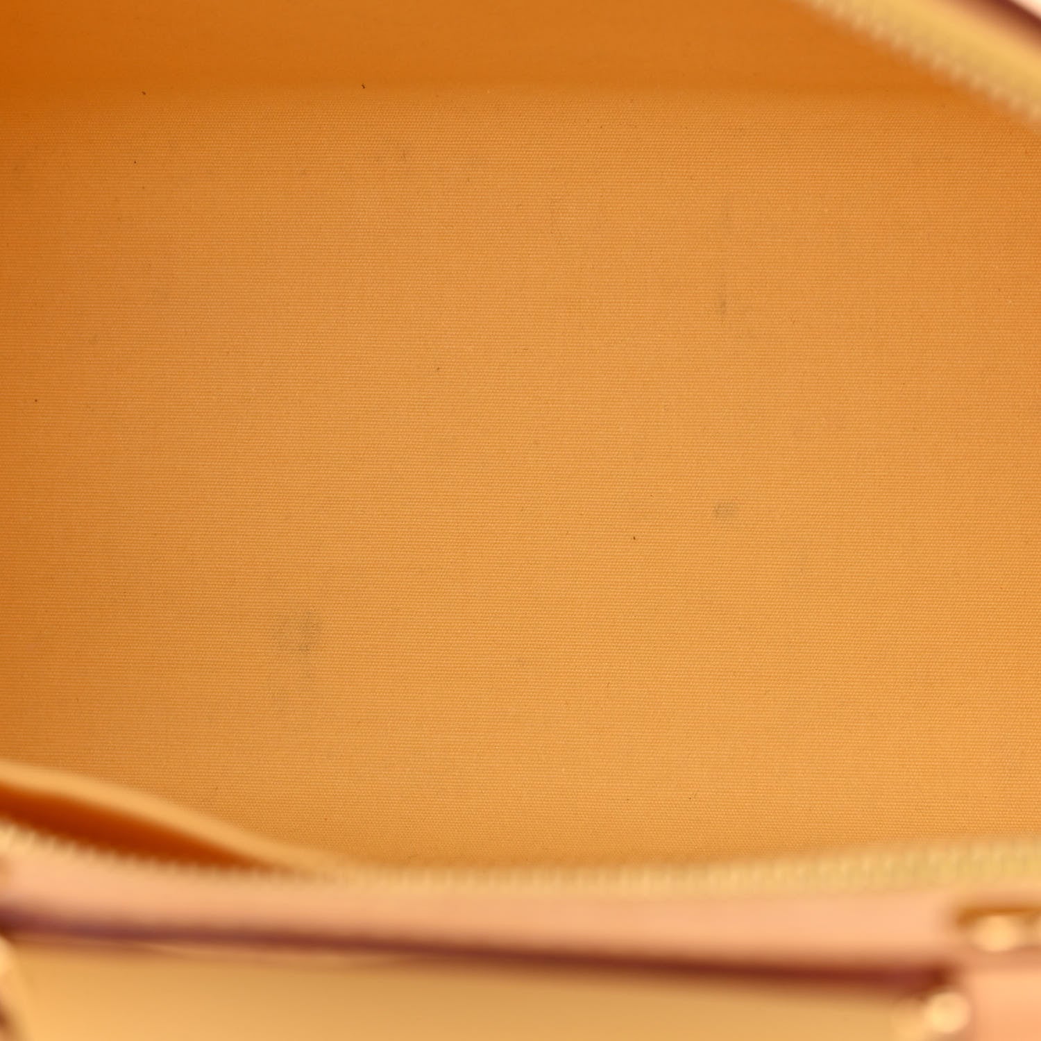 Louis Vuitton Vernis Brea MM Citrine 12 of 19