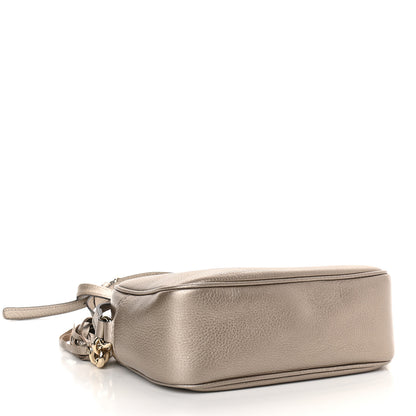 Gucci Metallic Pebbled Calfskin Small Soho Disco Bag Golden Beige 4 of 9