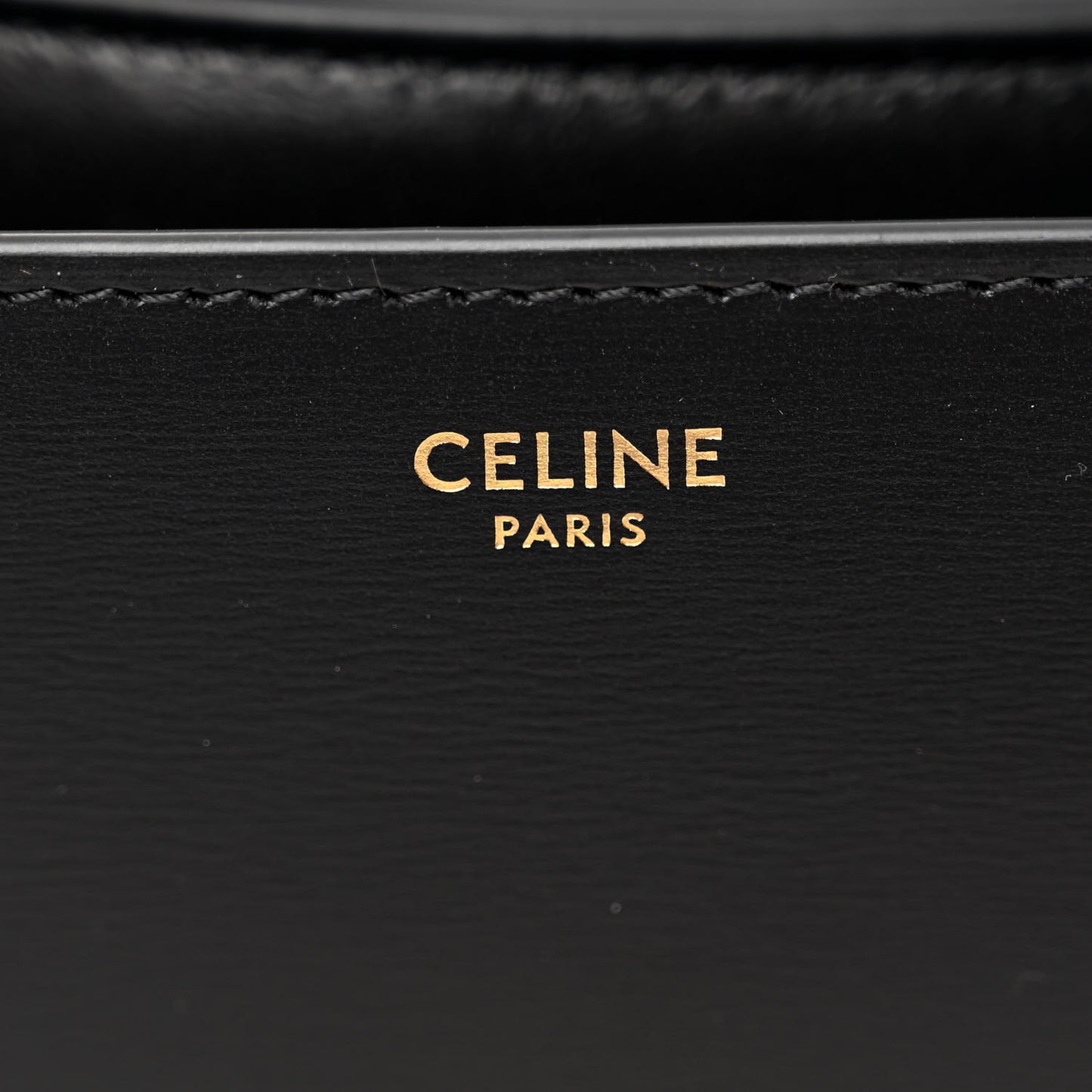 Box Calfskin Medium Classic Box Flap Bag Black