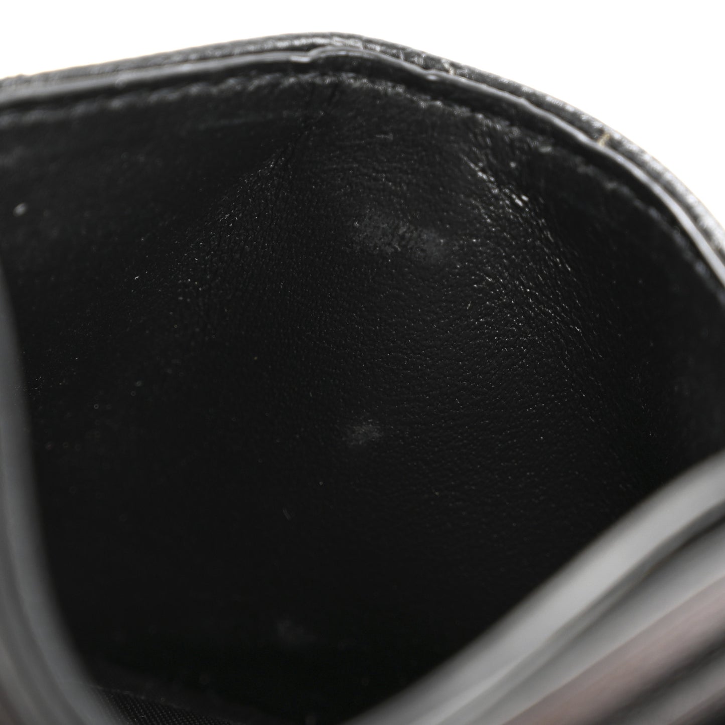 Grain De Poudre Matelasse Chevron Monogram Credit Card Case Black