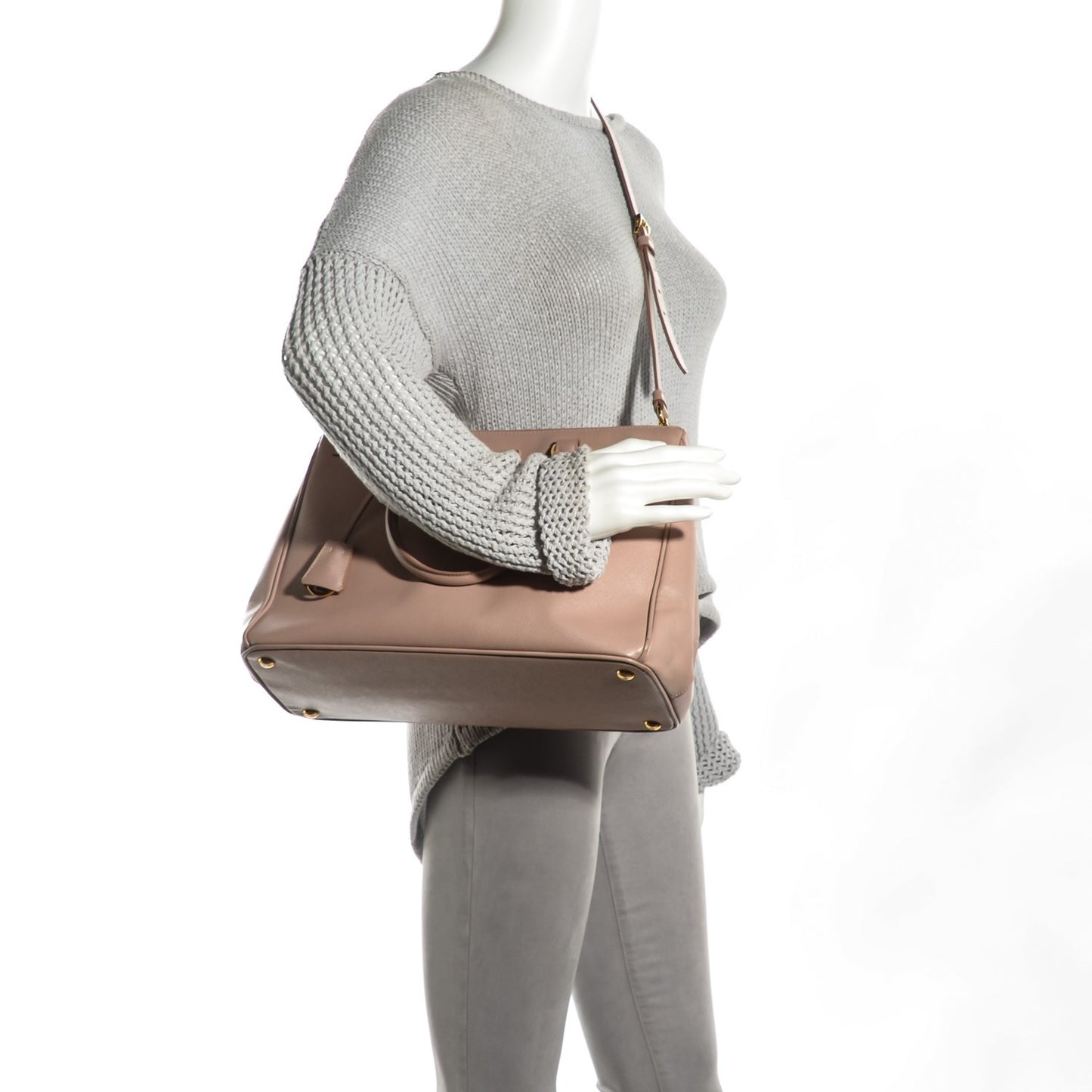 Saffiano Lux Medium Double Zip Tote Cammeo