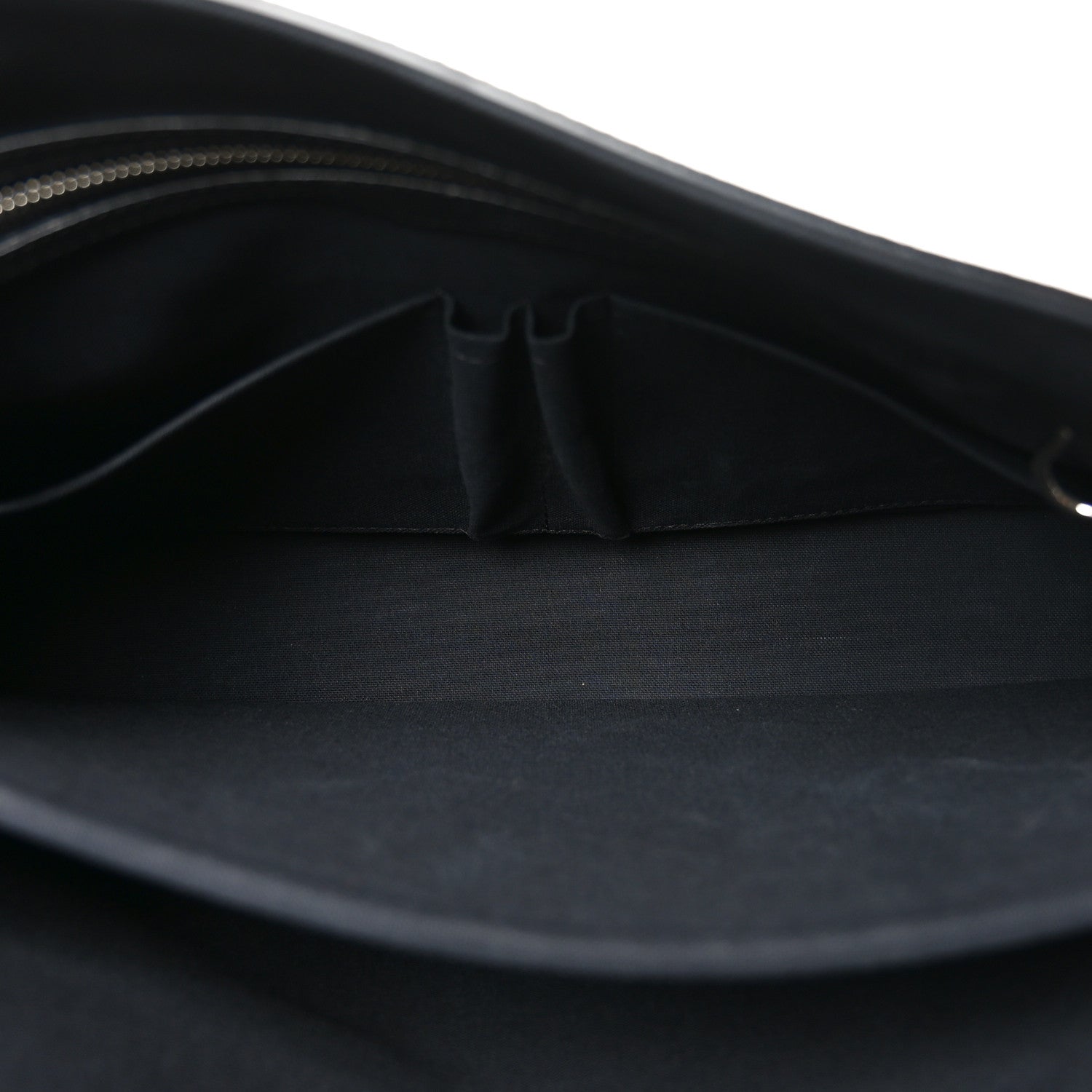 Louis Vuitton Taiga Roman MM Messenger Black 5 of 9