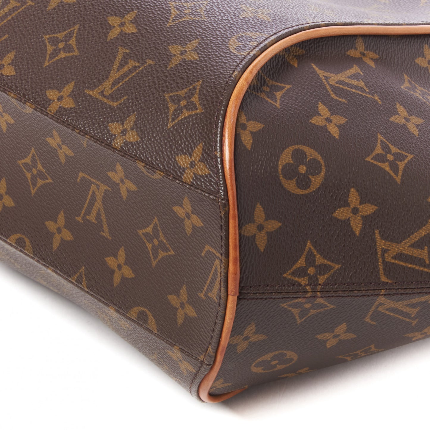 Monogram Ellipse MM