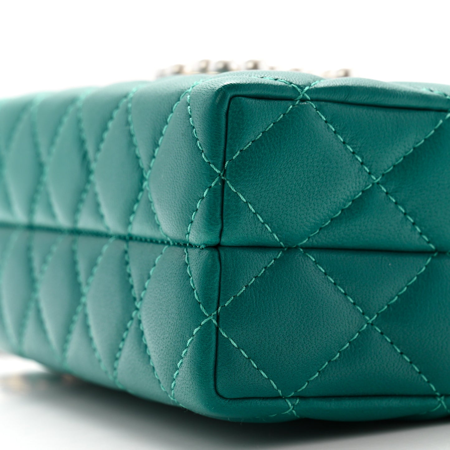 Lambskin Quilted Pearl CC Vanity Case Turquoise