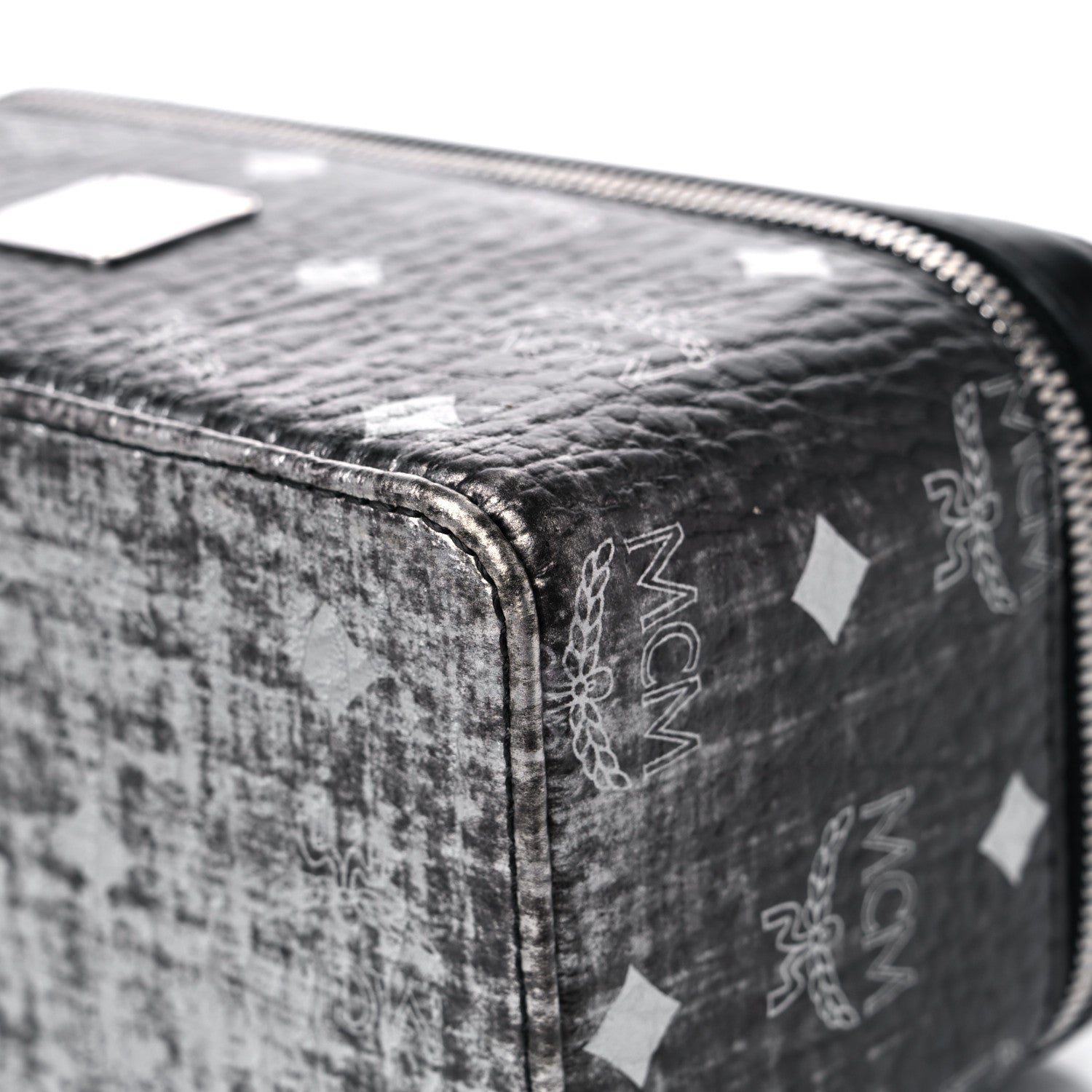 MCM Gradation Visetos Rockstar Vanity Case Black 13 of 15