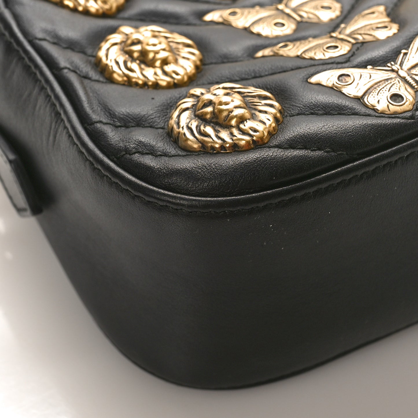 Calfskin Matelasse Animal Studs Small GG Marmont Chain Shoulder Bag Black