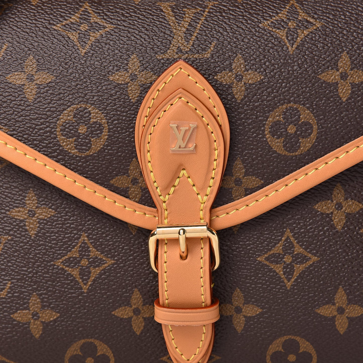 Monogram LV Ivy