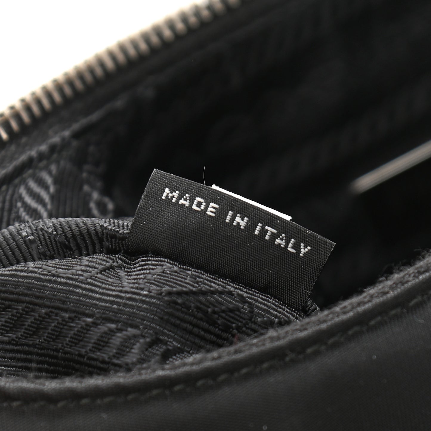 Nylon Re-Edition 2005 Shoulder Bag Black