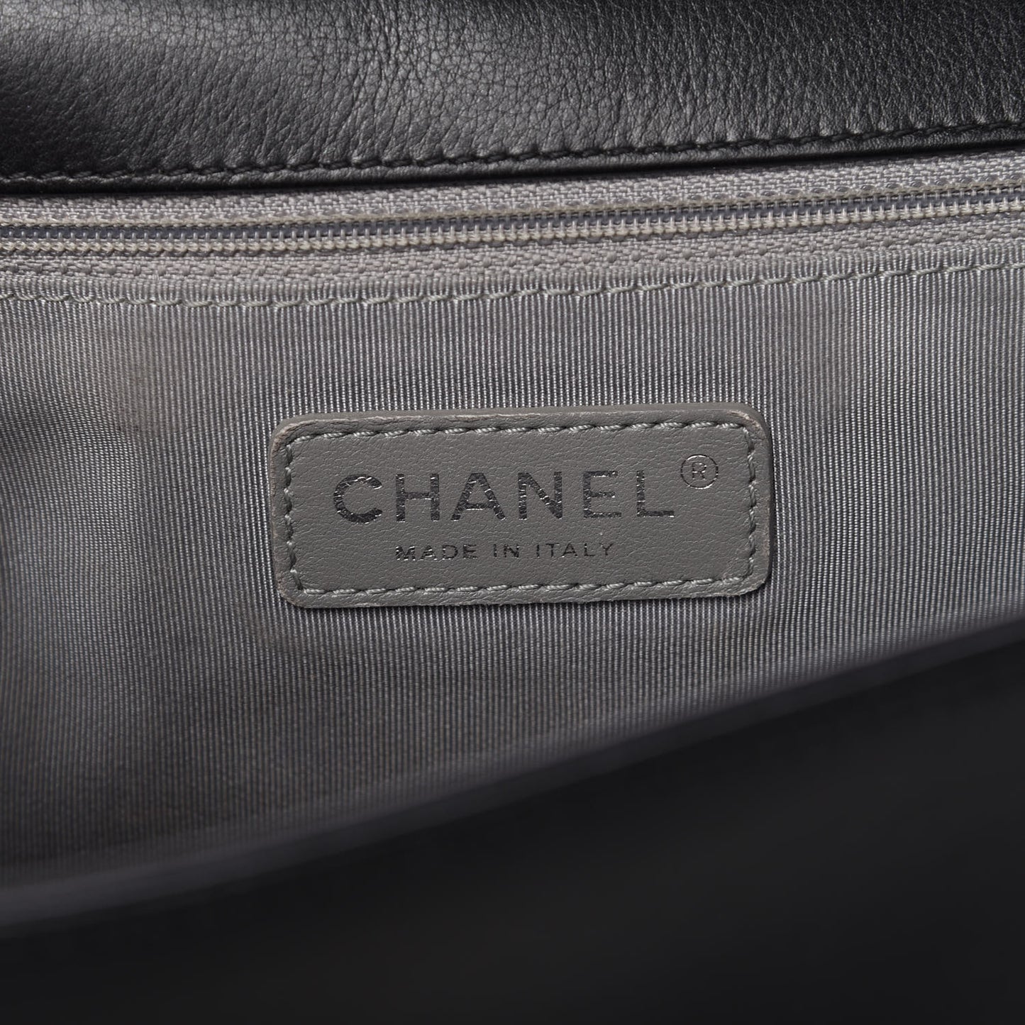 Calfskin Quilted Large Boy Flap Black