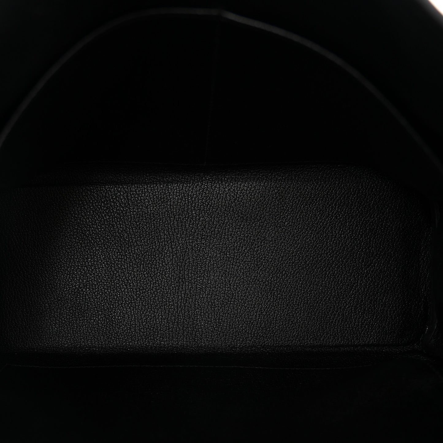 Taurillon Clemence Kelly Retourne 32 Black
