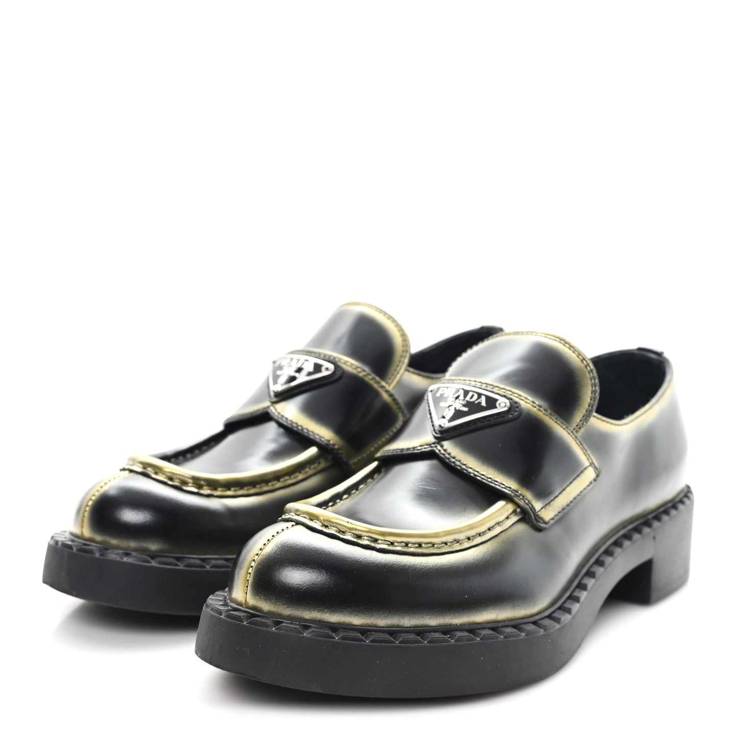 Spazzolato Sfumato Metal Triangle Logo 50mm Loafers 36 Black Platino
