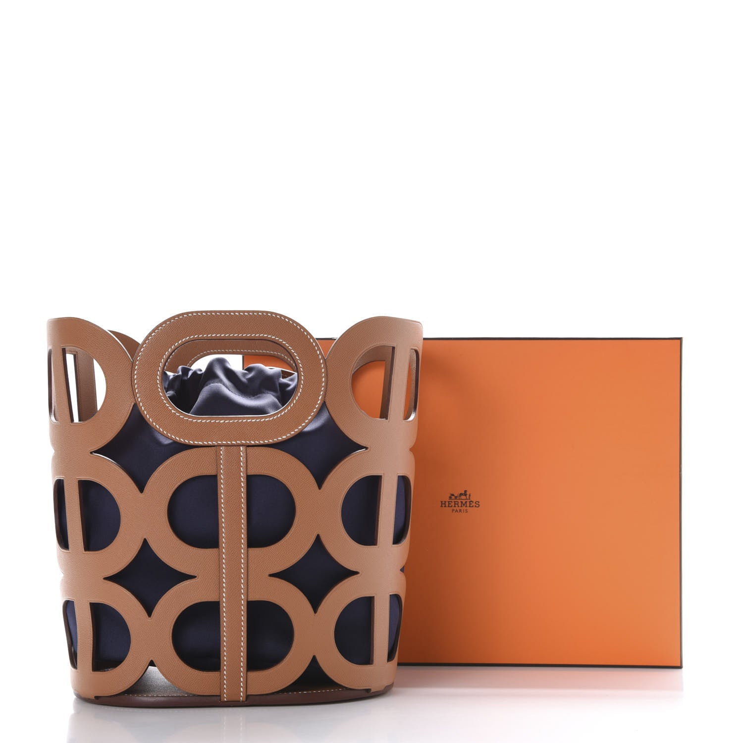 Hermes Madame Calfskin Chaine d'Ancre Tote Gold 14 of 14
