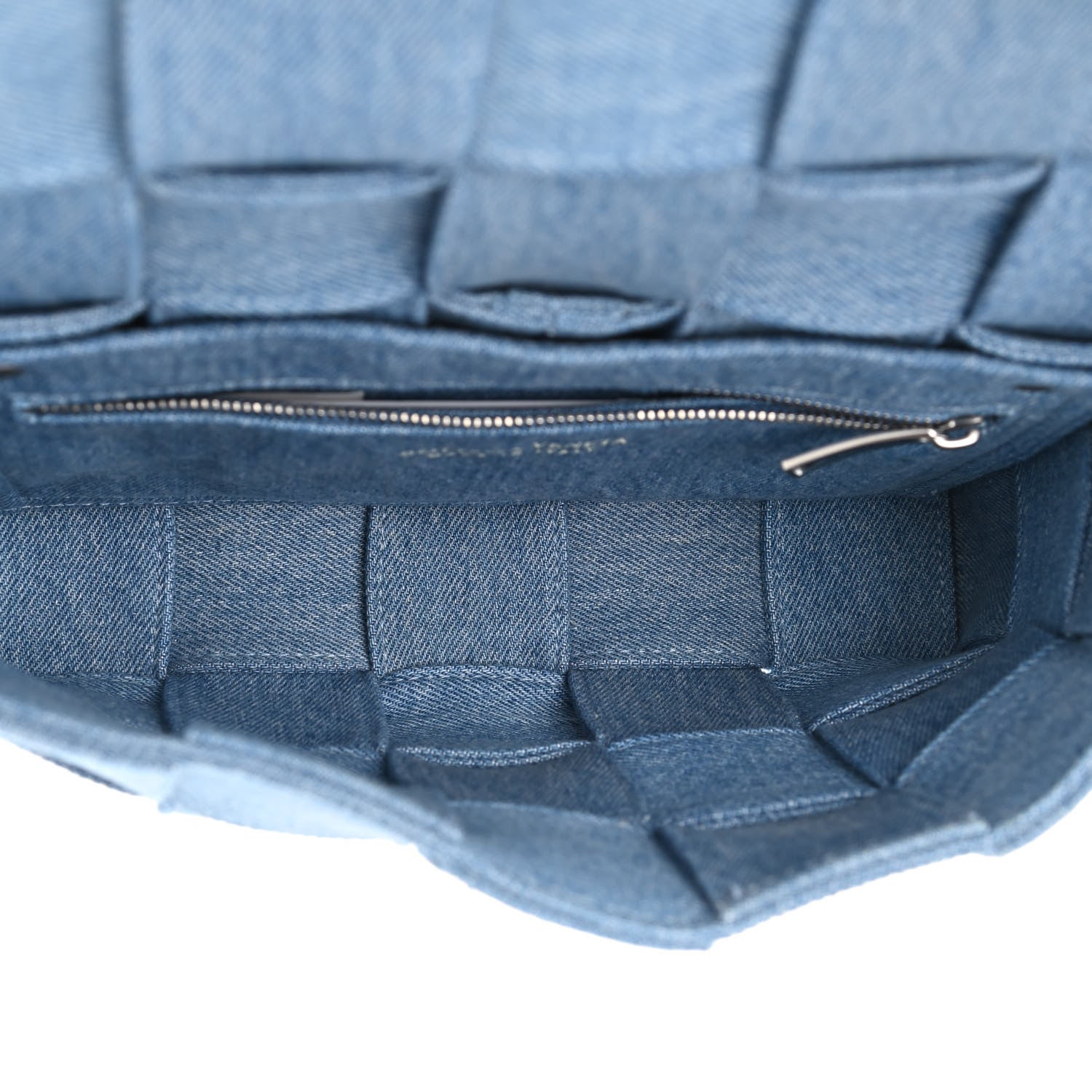 Bottega Veneta Denim Maxi Intrecciato Cassette Crossbody Bag Washed Indigo 4 of 9