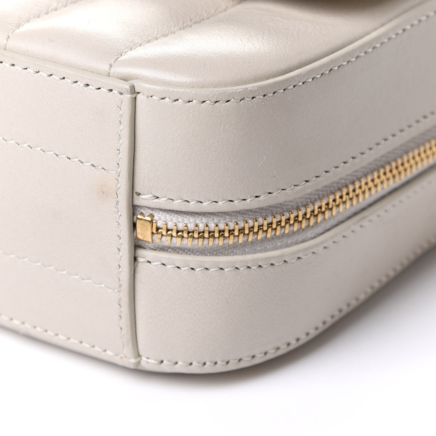Lambskin Matelasse Monogram Vicky Camera Bag Crema Soft