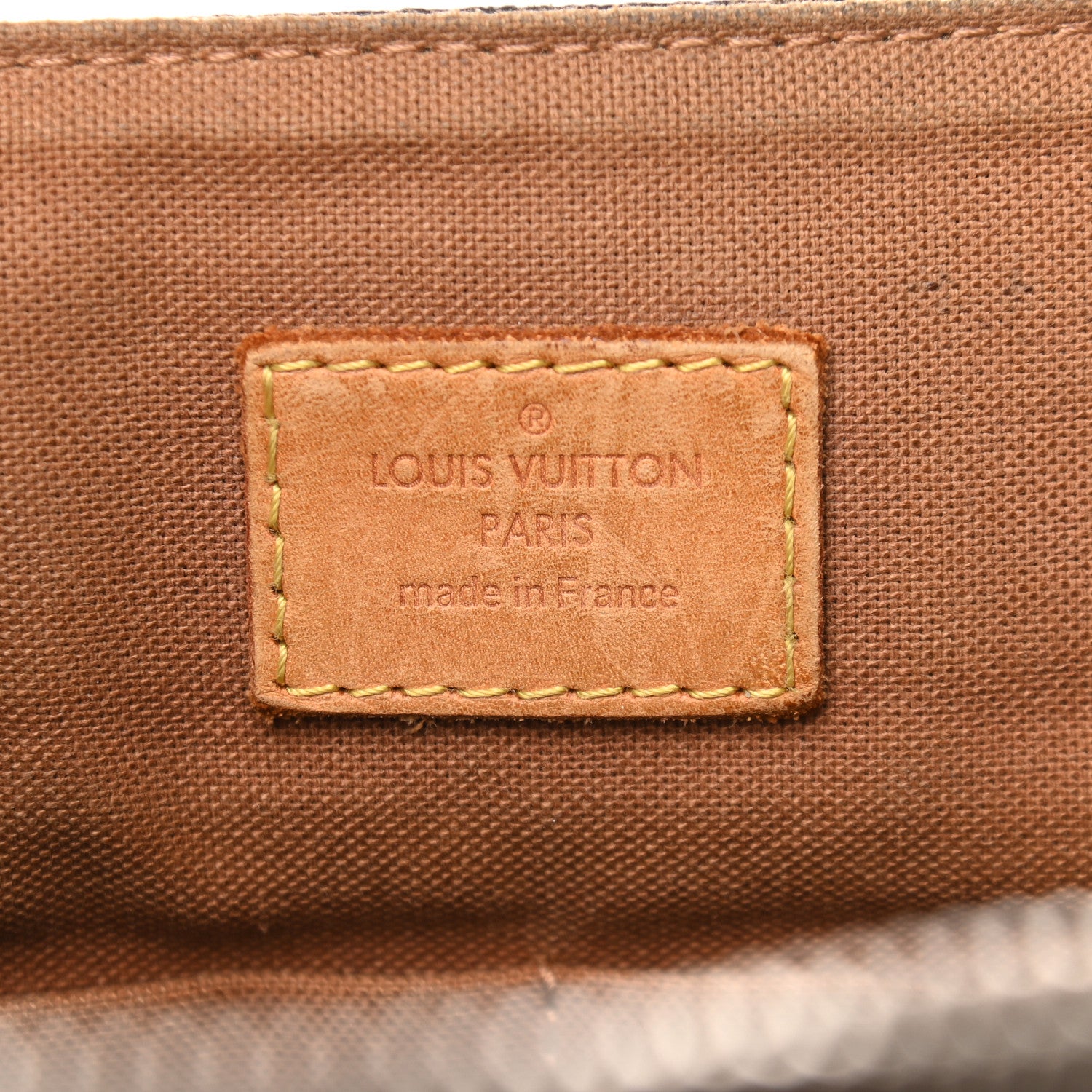Louis Vuitton Monogram Beaubourg MM Messenger Bag 6 of 10