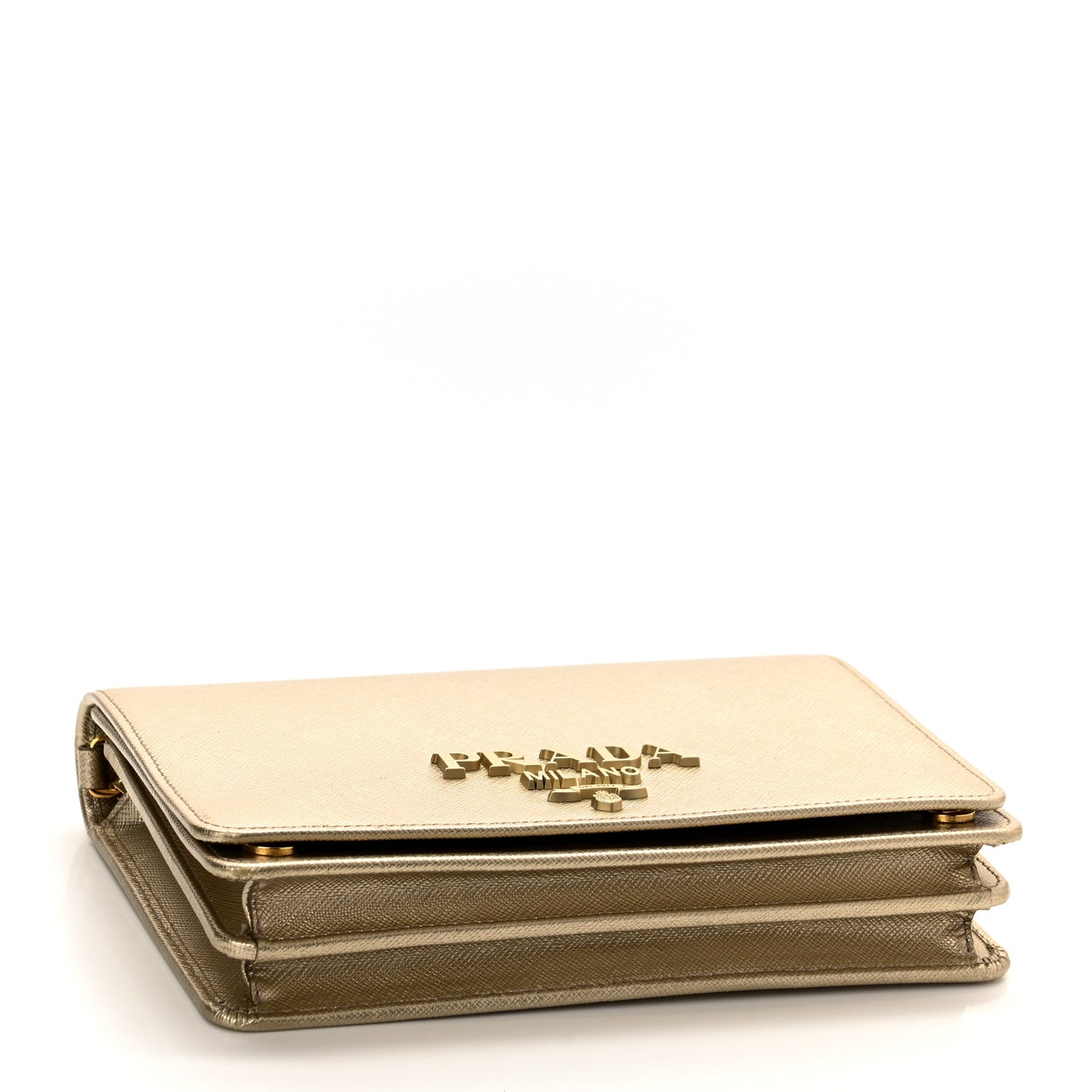 Metallic Saffiano Lux Chain Wallet Pirite