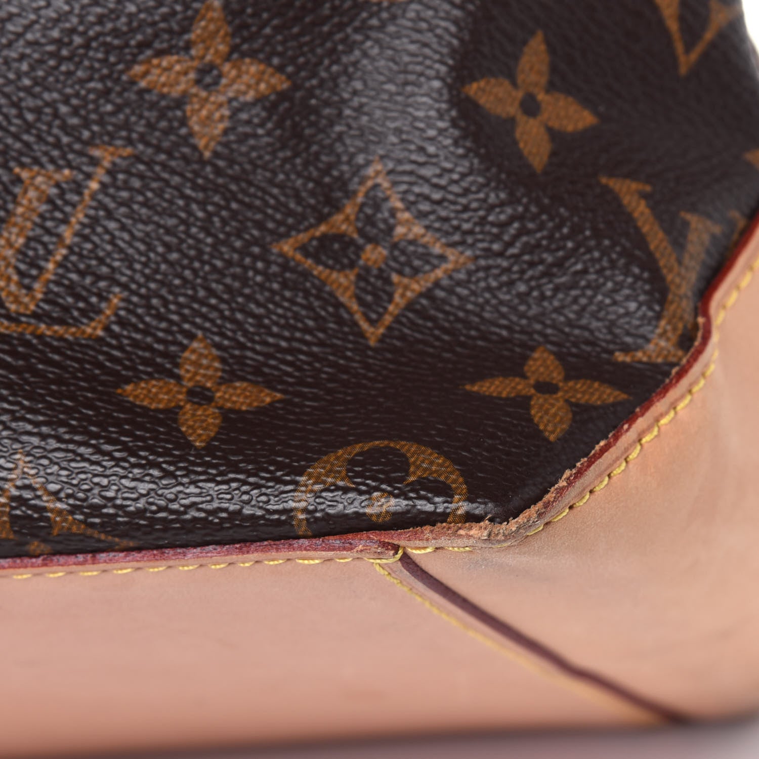 Louis Vuitton Monogram Cabas Mezzo 15 of 22