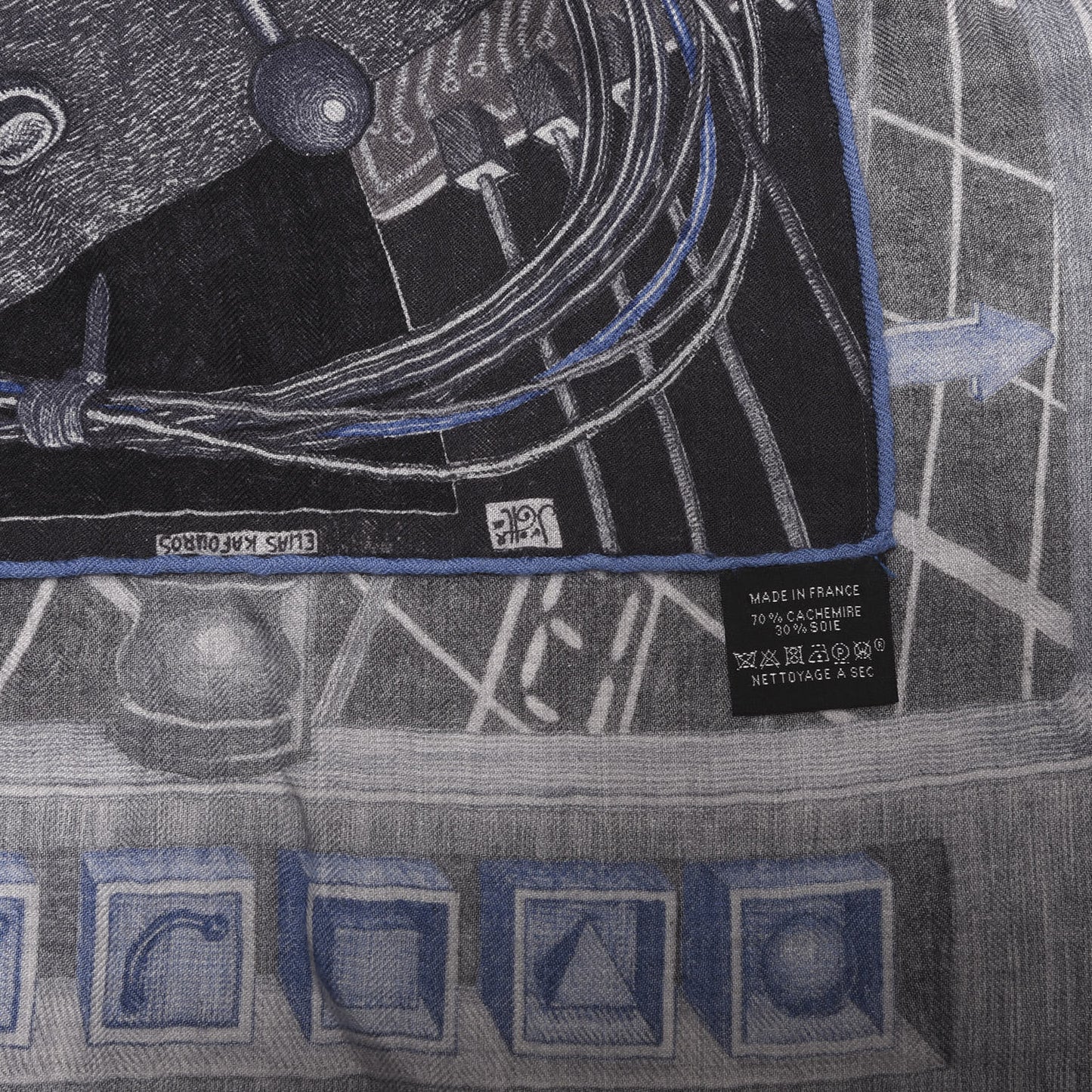 Cashmere Silk The Game Scarf 100