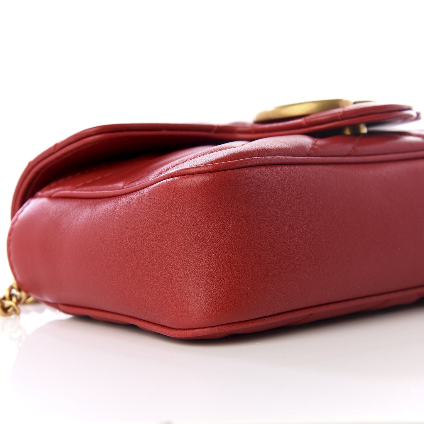 Calfskin Matelasse Super Mini GG Marmont Shoulder Bag Hibiscus Red