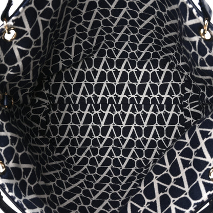 Valentino Garavani Toile Iconographe Vlogo All In Shopping Bag White Worker 5 of 9